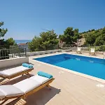 Primosten-dolac With Outdoor Pool *