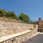 Primosten-dolac With Outdoor Pool Dolac