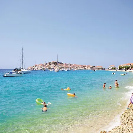 Primosten-dolac With Outdoor Pool Dolac