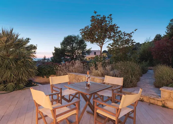 Primosten-dolac With Outdoor Pool * Dolac