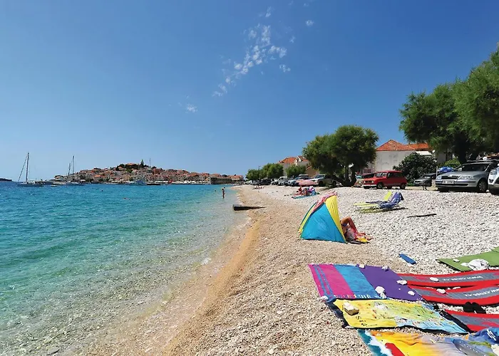 Primosten-dolac With Outdoor Pool * Dolac