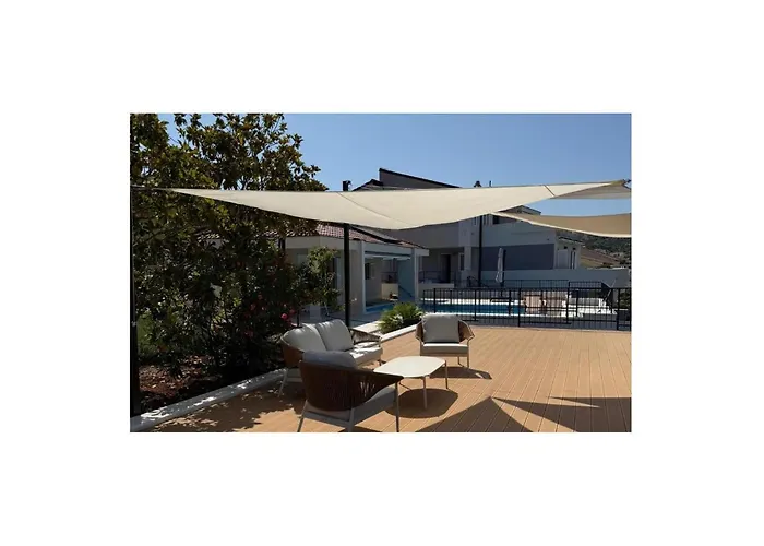 Primosten-dolac With Outdoor Pool Vikendica *